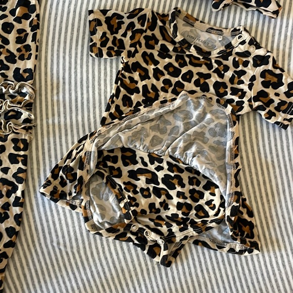 Posh Peanut Leopard dress and jumper - size 3-6 months - Picture 3 of 4